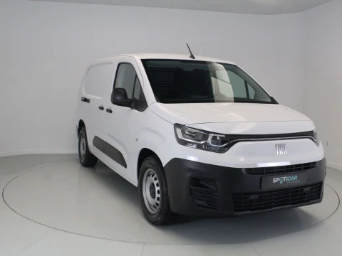 Fiat Doblò BEV 50KWH 100KW L2 136 4P
