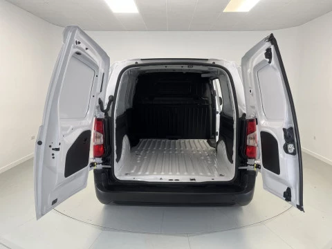 Fiat Doblò BEV 50KWH 100KW L2 136 4P