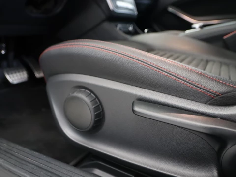 Mercedes-Benz A-CLASS CLASE A 180 AMG LINE 5P