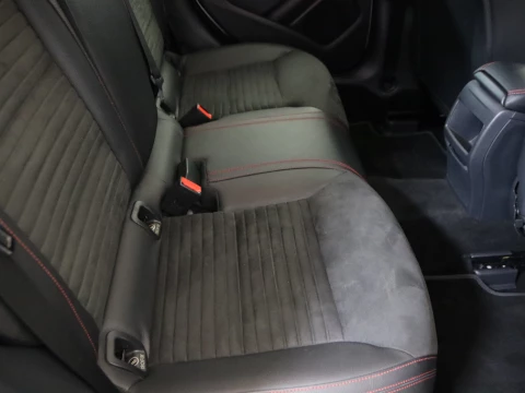 Mercedes-Benz A-CLASS CLASE A 180 AMG LINE 5P