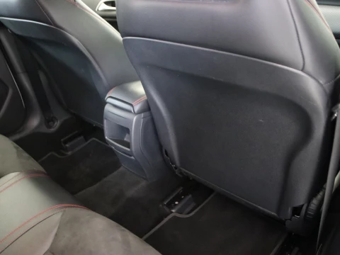 Mercedes-Benz A-CLASS CLASE A 180 AMG LINE 5P