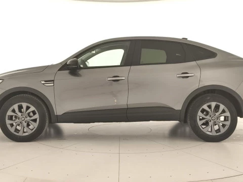 Renault Arkana   Evolution TCE 140CV
