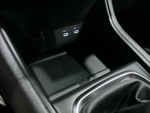 Renault Captur techno Eco-G 100cv (74 kW)
