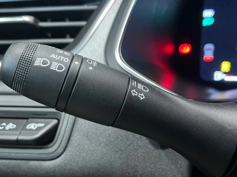 Renault Captur techno Eco-G 100cv (74 kW)