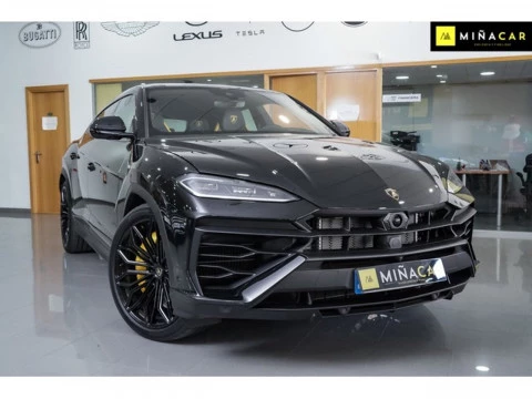 Lamborghini Urus 4.0 V8 PHEV SE