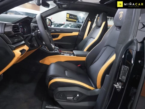 Lamborghini Urus 4.0 V8 PHEV SE