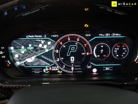 Lamborghini Urus 4.0 V8 PHEV SE