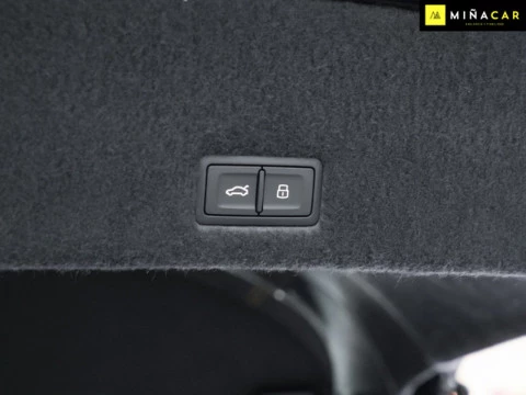 Lamborghini Urus 4.0 V8 PHEV SE
