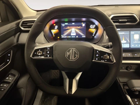 MG ZS Hybrid+ Luxury