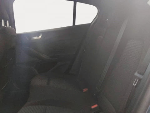 Ford Focus 1.0 Ecoboost MHEV 114kW ST-Line Auto