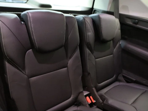 Renault ESPACE 1.8 TCE INITIALE PARIS EDC 165KW - 18 5P