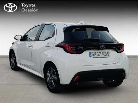 Toyota Yaris ACTIVE PLUS