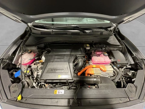 Hyundai Kona 1.6 TGDI HEV STYLE SKY