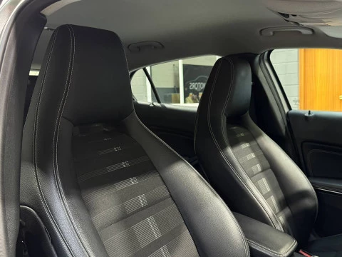 Mercedes-Benz Clase GLA GLA 180 AMG Line