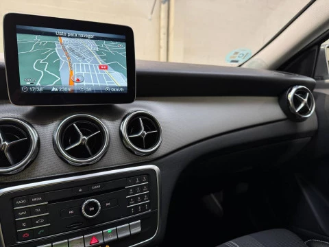 Mercedes-Benz Clase GLA GLA 180 AMG Line