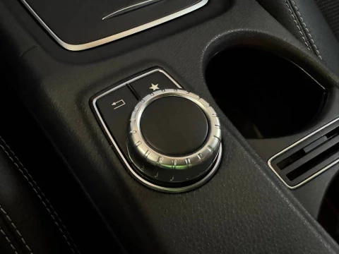 Mercedes-Benz Clase GLA GLA 180 AMG Line