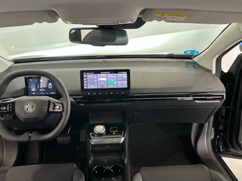 MG4 64kWh Luxury