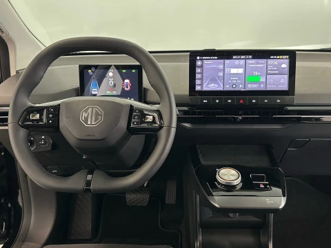 MG4 64kWh Luxury
