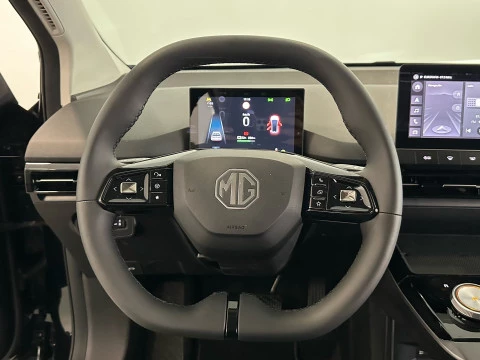 MG4 64kWh Luxury