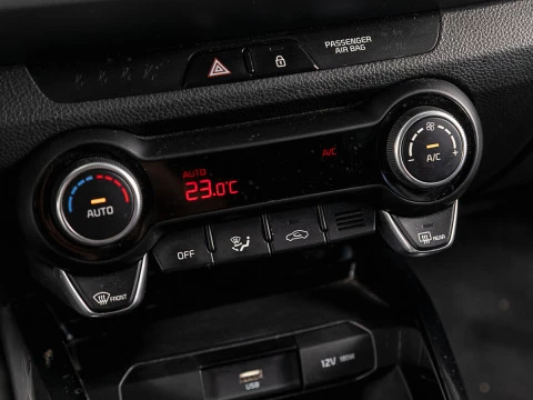 Kia Stonic 1.0 T-GDi 74kW (100CV) MHEV iMT Drive