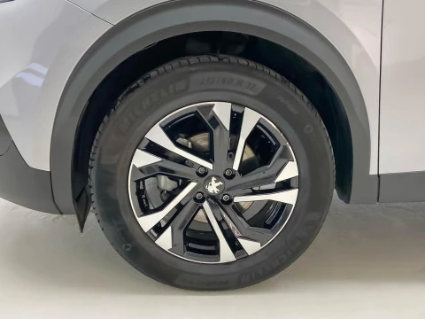 Peugeot 2008 Allure Pack Puretech 130 S&S EAT8