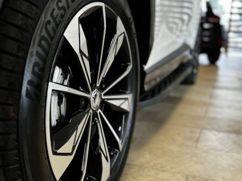 MG EHS 1.5T-GDI PHEV Luxury