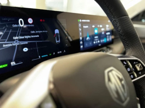 MG EHS 1.5T-GDI PHEV Luxury