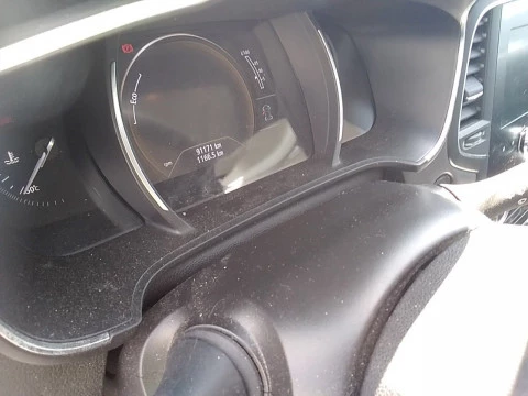 Renault Megane Business Blue dCi 81 kW (115CV)