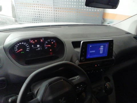 Peugeot Partner Premium Standard 600kg BlueHDi 73kW