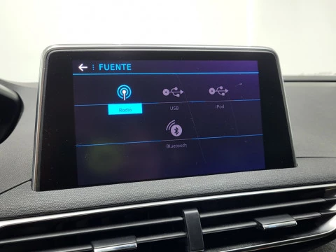 Peugeot 3008 Allure BlueHDi 96kW (130CV) S&S EAT8