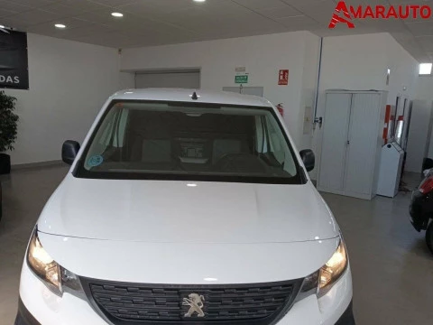Peugeot Partner   Standard 600kg BlueHDi 73kW Pro