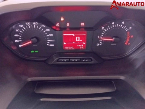 Peugeot Partner   Standard 600kg BlueHDi 73kW Pro