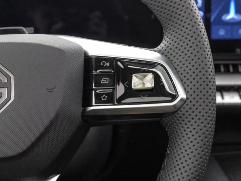 MGS9 1.5T PHEV PREMIUM AUTO 299 5P 7 Plazas