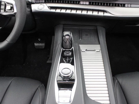 MGS9 1.5T PHEV PREMIUM AUTO 299 5P 7 Plazas