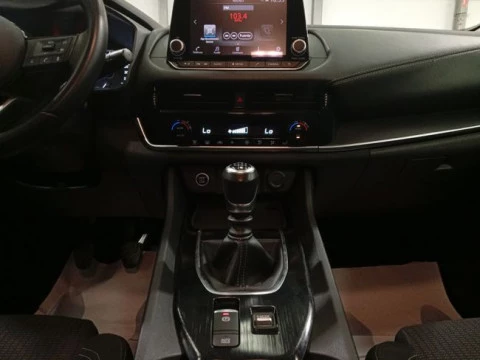 Nissan Qashqai DIG-T 103kW mHEV Premiere Edition Bit.