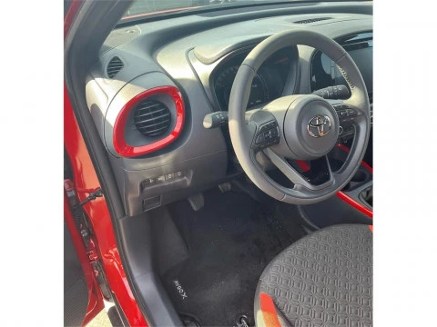 Toyota Aygo X Cross 5 Puertas Trendy Edition 70 Automático (s-CVT)