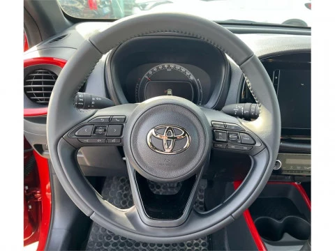 Toyota Aygo X Cross 5 Puertas Trendy Edition 70 Automático (s-CVT)