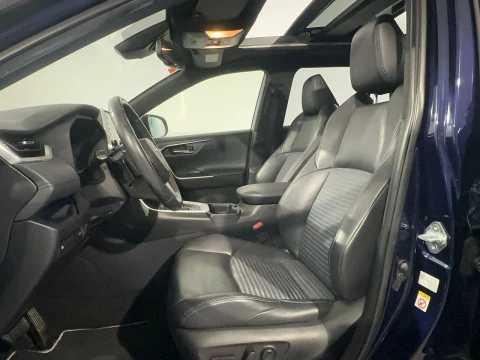 Toyota Rav4 2.5L 220H FEEL