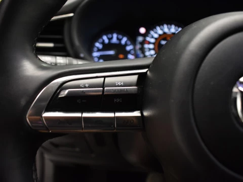 Mazda CX-30 e-SKYACTIV X MHEV 6AT Homura