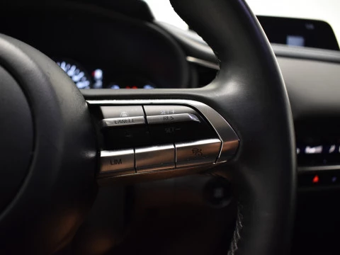 Mazda CX-30 e-SKYACTIV X MHEV 6AT Homura