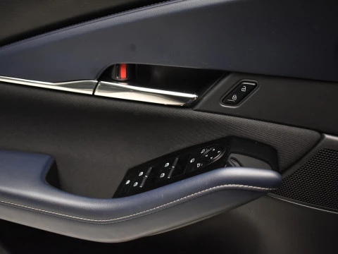 Mazda CX-30 e-SKYACTIV X MHEV 6AT Homura