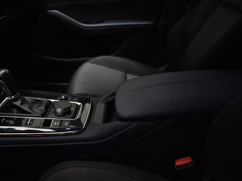 Mazda CX-30 e-SKYACTIV X MHEV 6AT Homura