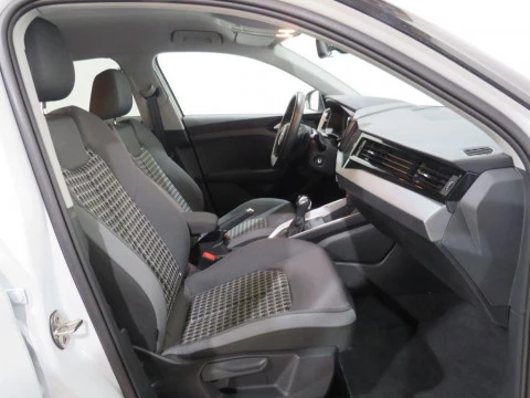 Audi A1 Sportback Adrenalin Black edition 30 TFSI 85 kW (116 CV)