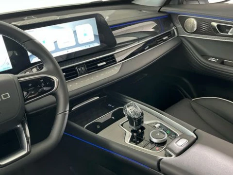 EBRO S700 1.5 TGDI PHEV Luxury E-CVT