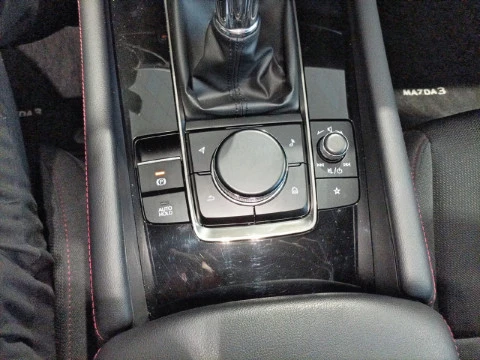 Mazda3 2.5L E-SKY G MHEV 103kW Homura