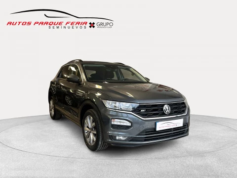 Volkswagen T-Roc R-Line 1.5 TSI 110kW (150CV) Volkswagen T-Roc R-Line 1.5 TSI 110kW (150CV)