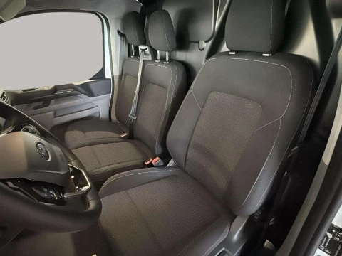 Ford Transit Custom 2.5 DURATEC PHEV 171KW 320 TREND VAN SWB 232 4P