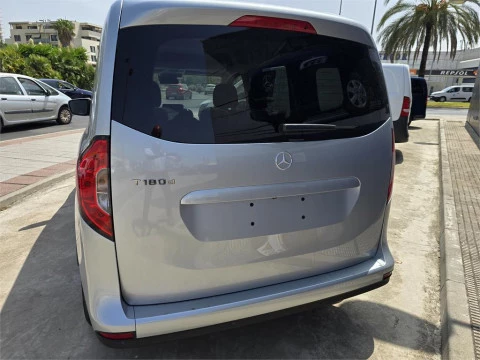 Mercedes-Benz Clase T 180 d
