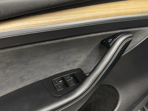 Tesla Model Y Traccion Trasera RWD 255 kW (347 CV)