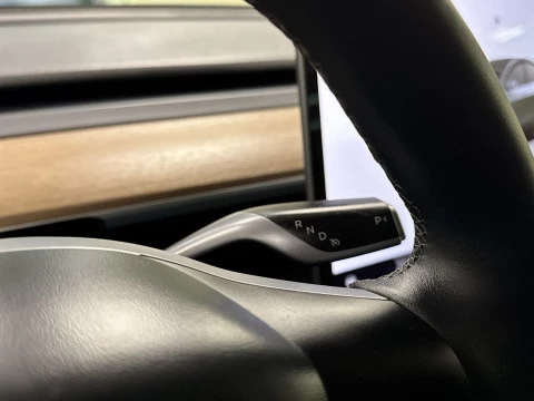 Tesla Model Y Traccion Trasera RWD 255 kW (347 CV)